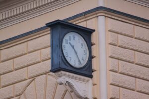 The Bologna station clock for memory blog post